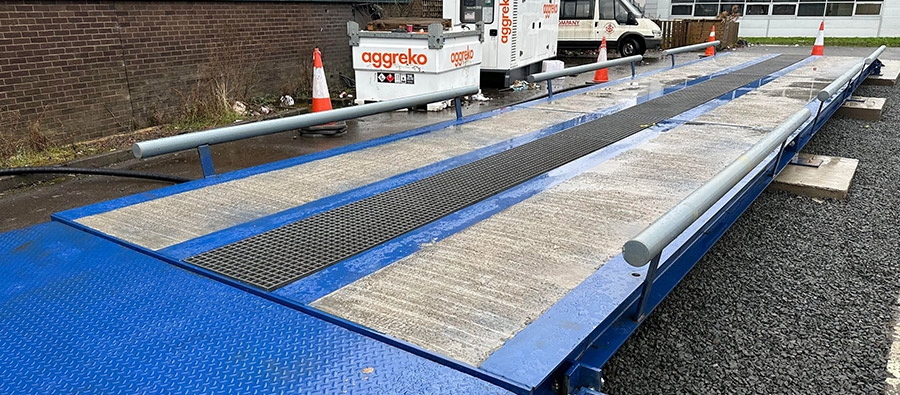 18m doublelife weighbridge install at wee recycling